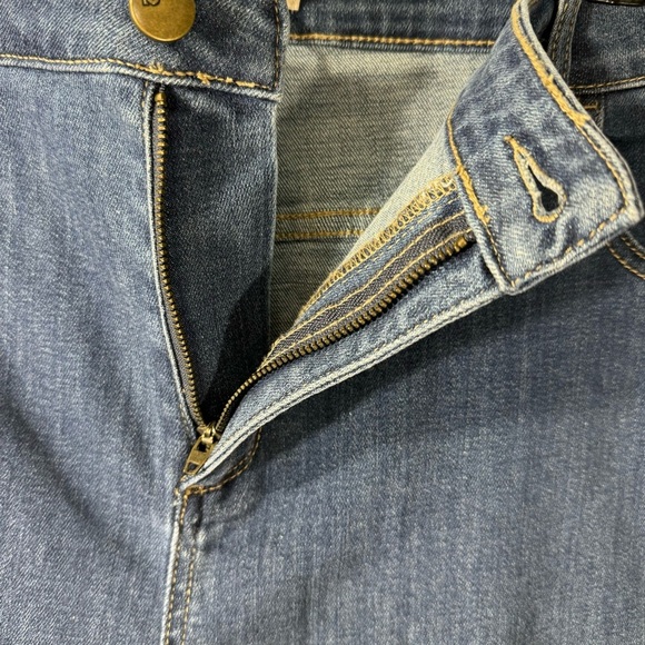 2/$35 LOGO Lori Goldstein 5-Pocket Denim Bermuda Shorts - Picture 3 of 8